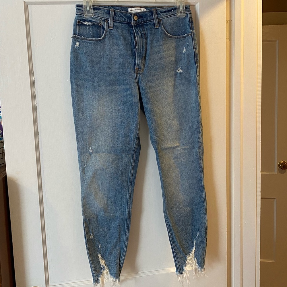 Abercrombie & Fitch Skinny High Rise Jeans